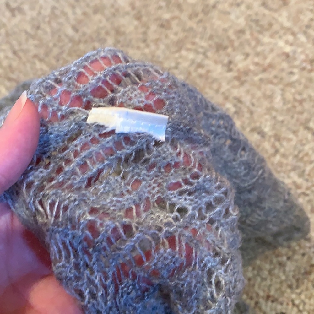Gray infinity scarf - Picture 2 of 2